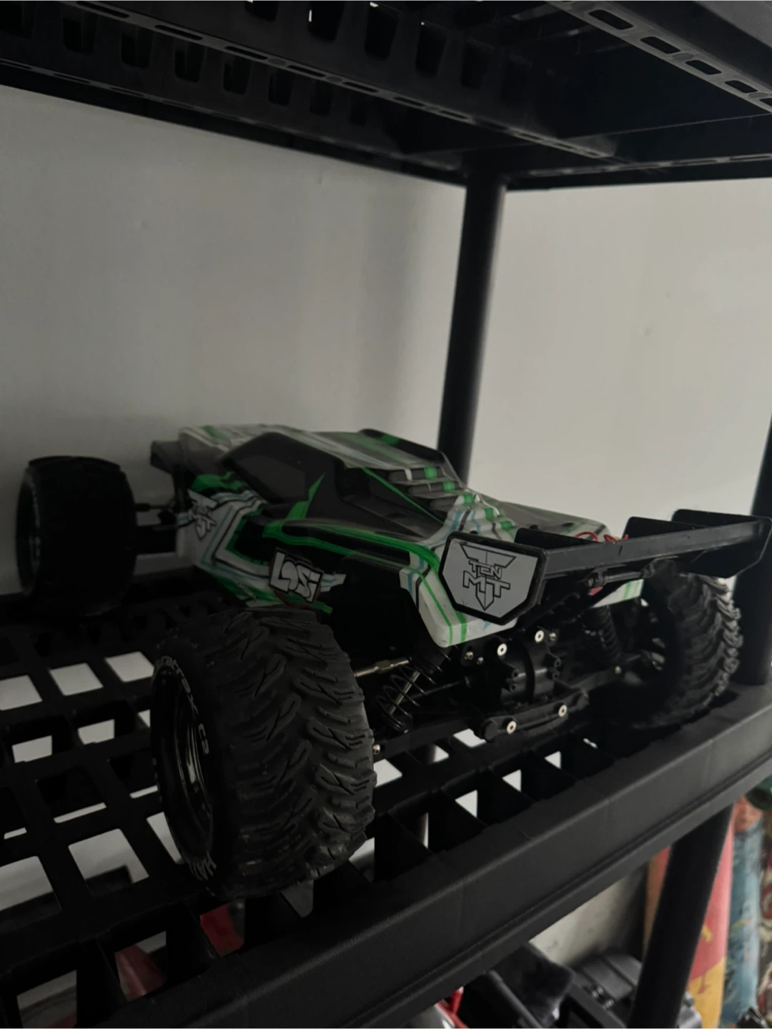 LOSI Hatchet MT RC Car