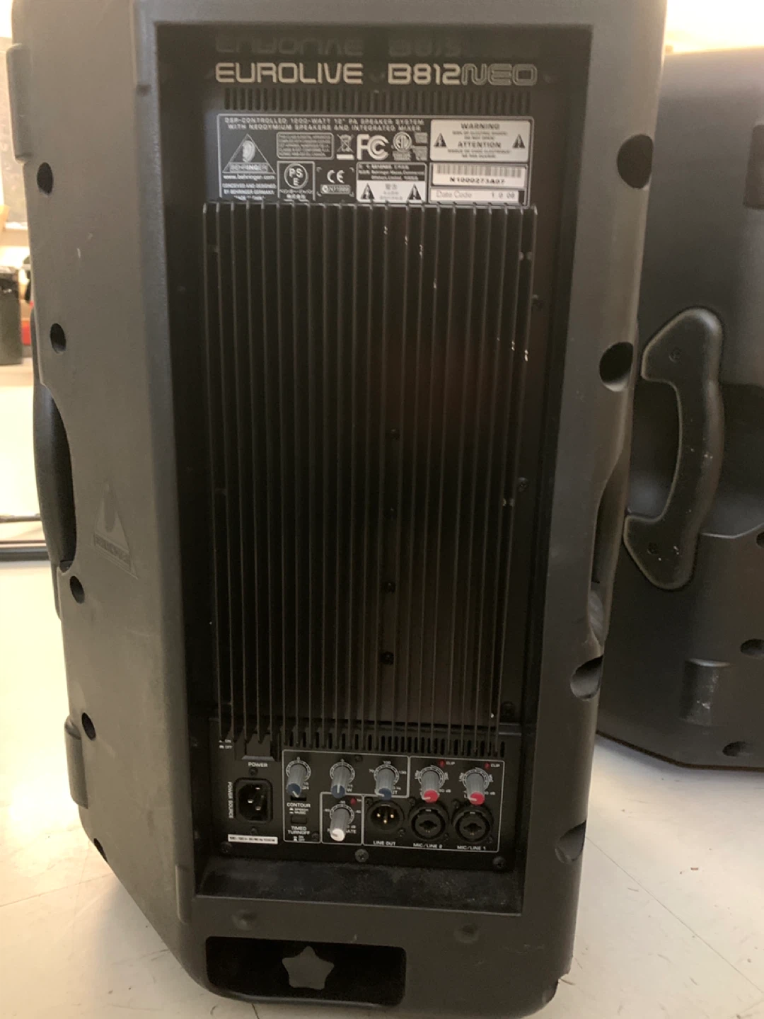 Behringer EUROLIVE B812NEO 1200W Powered PA Speaker System - photo 4
