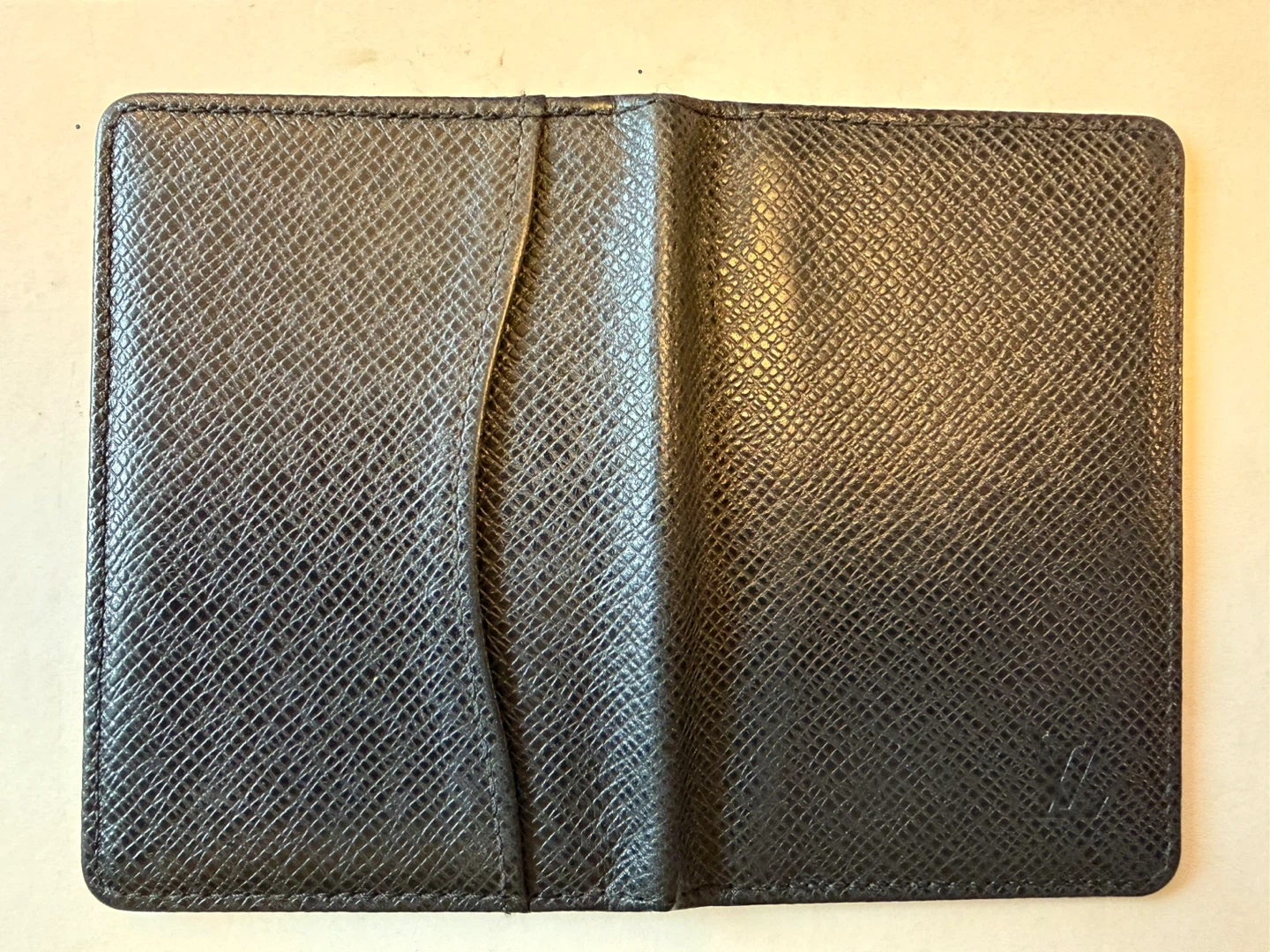 Louis Vuitton Leather Card Holder - photo 3