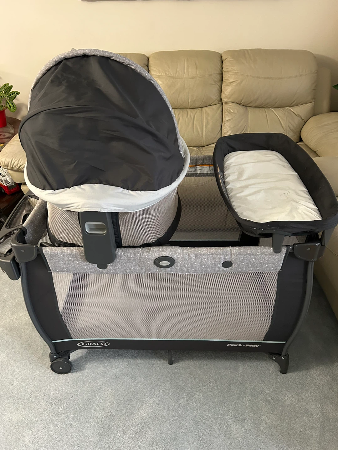 Graco Pack 'n Play Portable Playard with Bassinet & Changer - photo 5