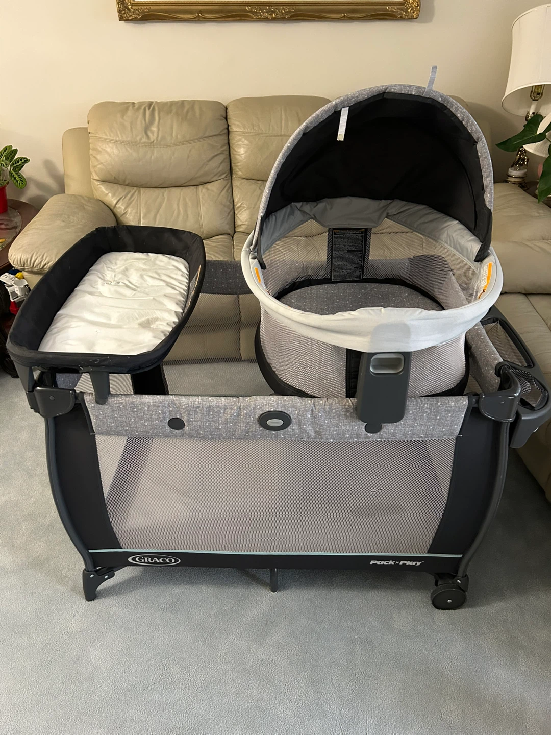 Graco Pack 'n Play Portable Playard with Bassinet & Changer