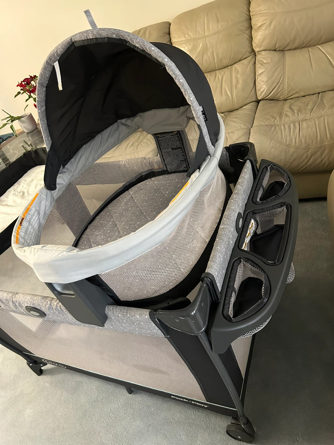 Graco Pack 'n Play Portable Playard with Bassinet & Changer - photo 2
