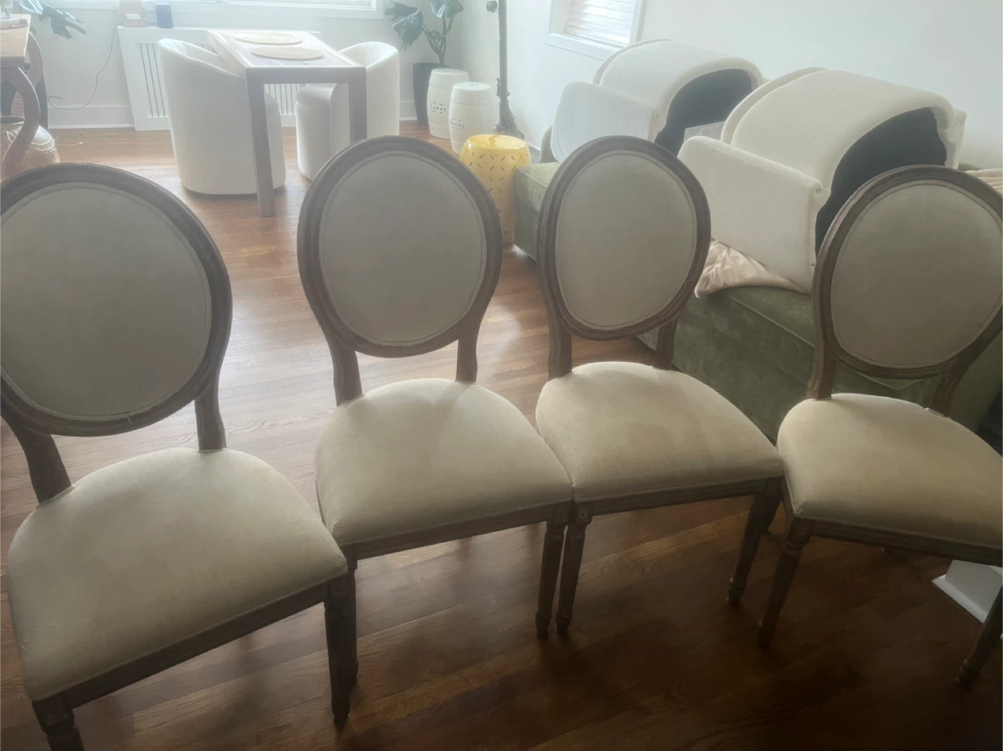Set of 4 Oval Back Dining Chairs