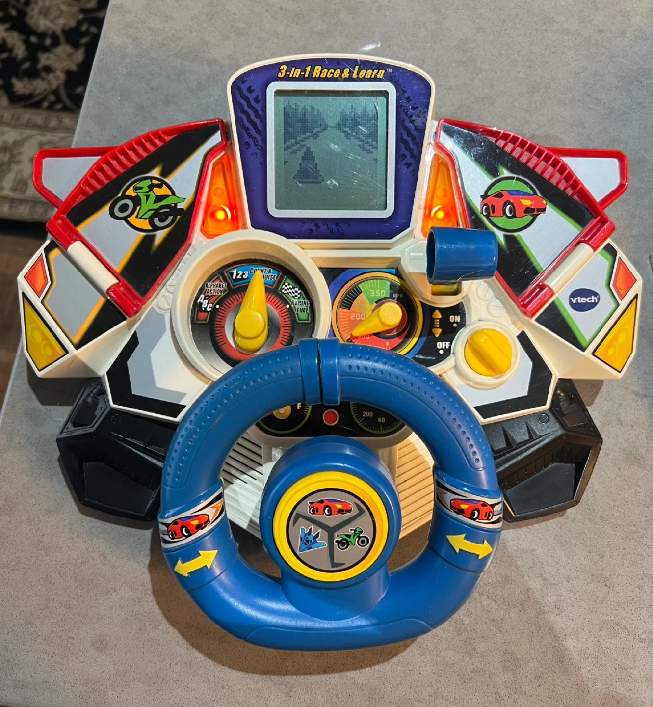 VTech 3-in-1 Race & Learn Toy Steering Wheel - photo 2