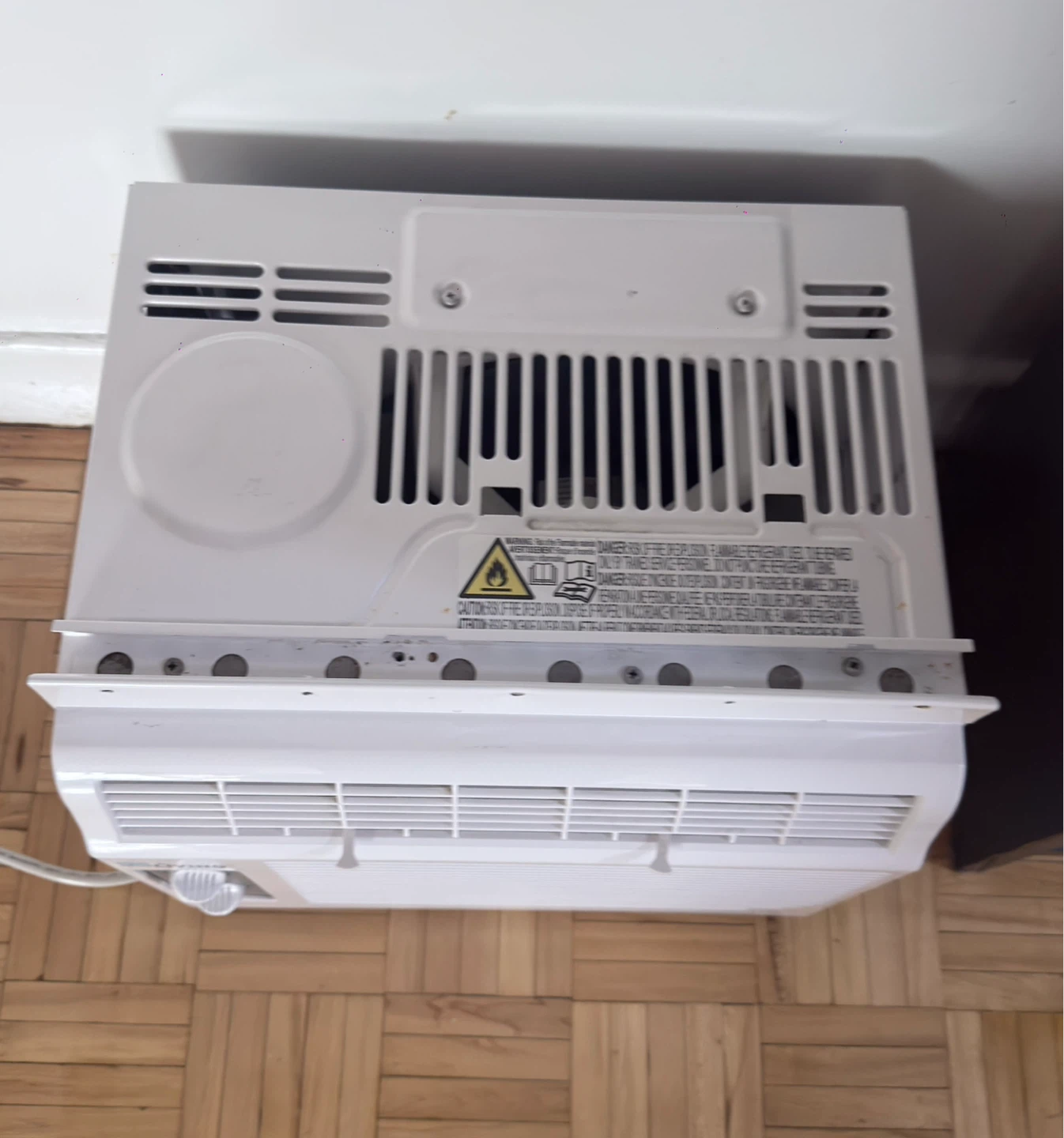 5000 BTU Living Air Conditioner Unit - photo 3