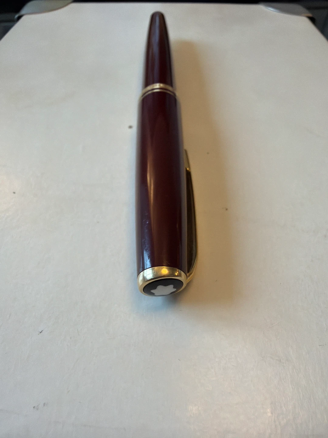 Montblanc Meisterstück Burgundy Fountain Pen - photo 2