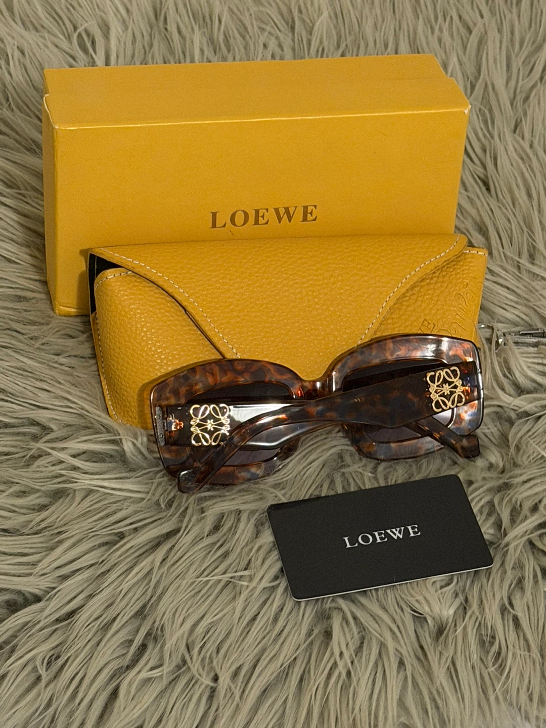 LOEWE Sunglasses - photo 3