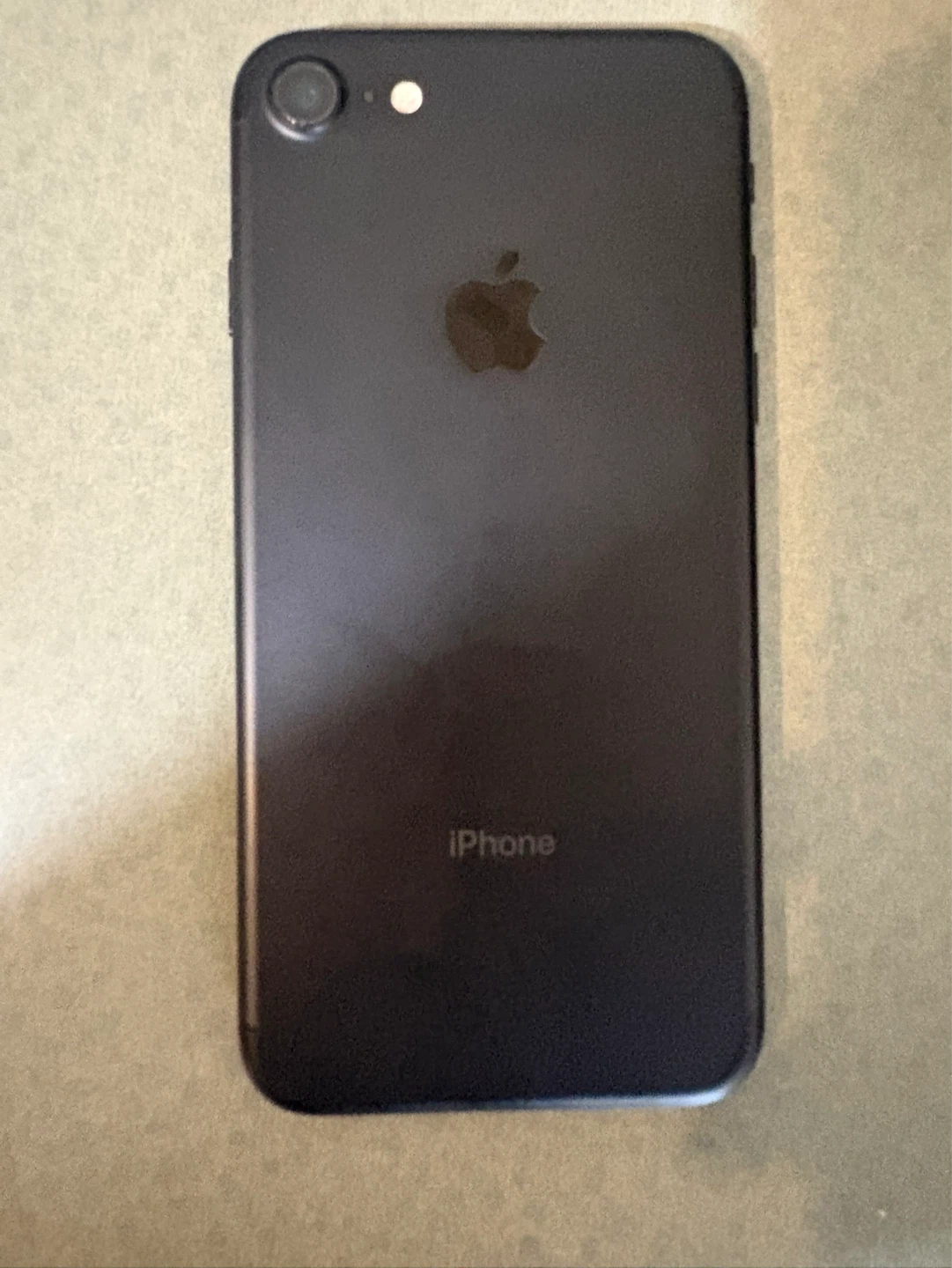 IPhone 4 - good condition - photo 2