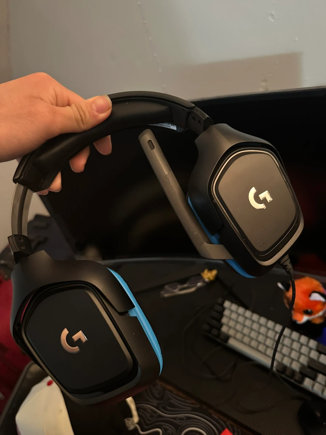 Logitech G432 Gaming Headset with box - photo 2