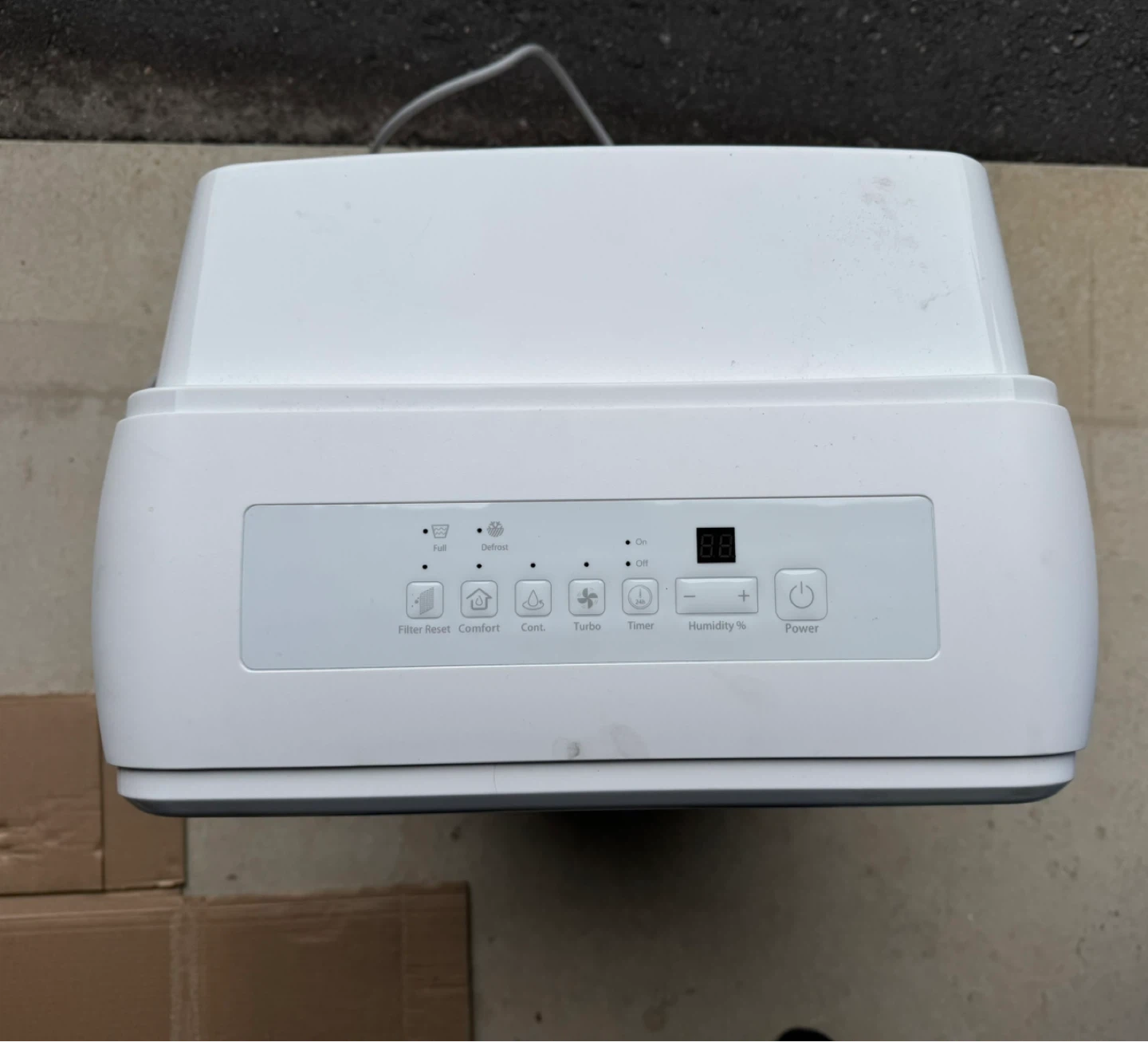 Insignia 35 Pint Dehumidifier NS-DH35WH1-C - photo 2