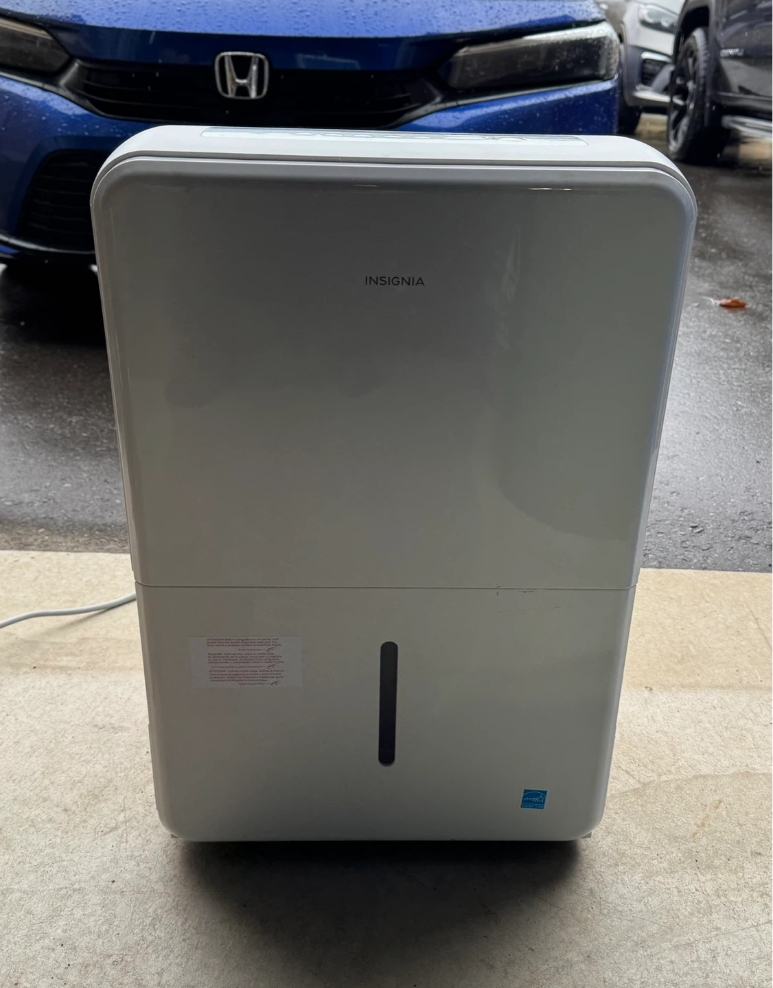 Insignia 35 Pint Dehumidifier NS-DH35WH1-C