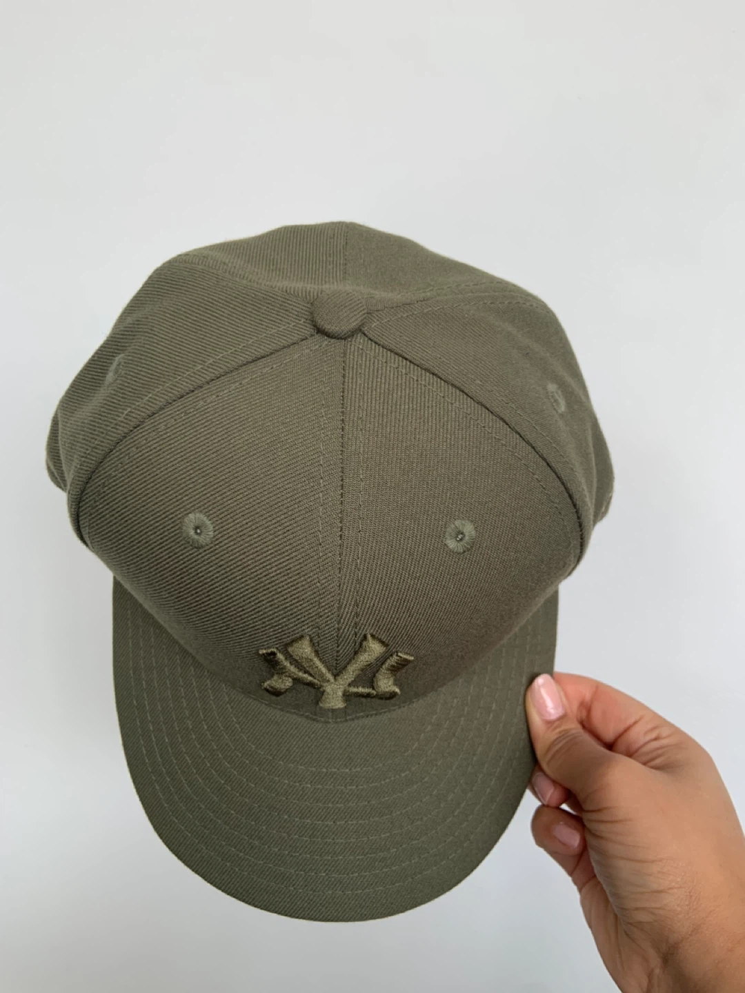 Kith New Era 59FIFTY New York Yankees Hat Olive Size 7 - photo 2