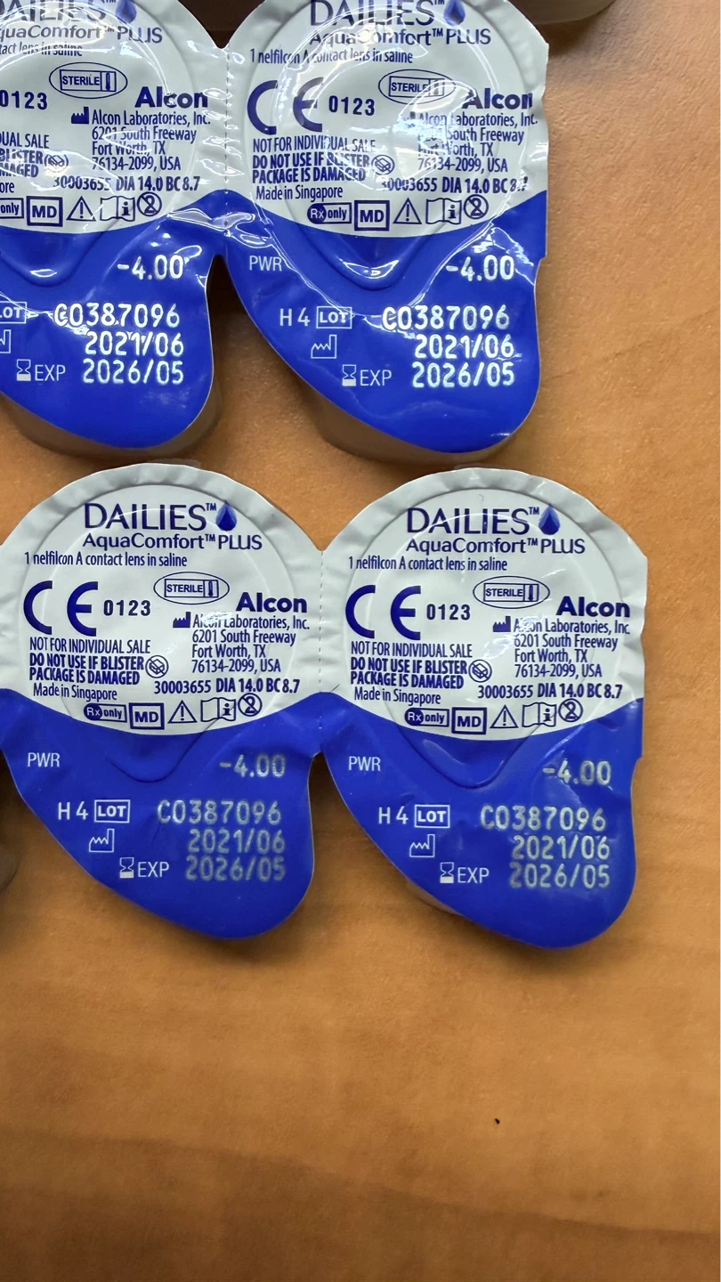 DAILIES AquaComfort PLUS Contact Lenses -4.00 (30 Pairs) - photo 2