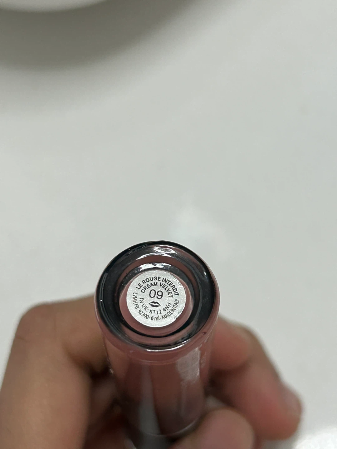 Givenchy Le Rouge Interdit Cream Velvet Lipstick N09 Beige Sable - photo 4