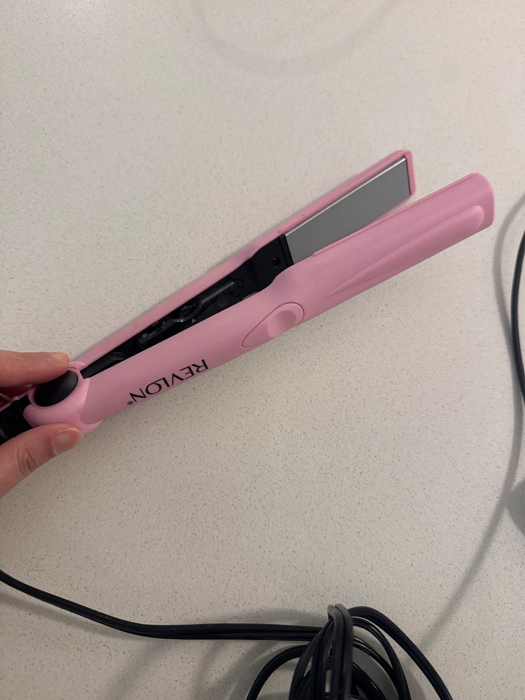 Revlon Pink Hair Straightener - photo 2