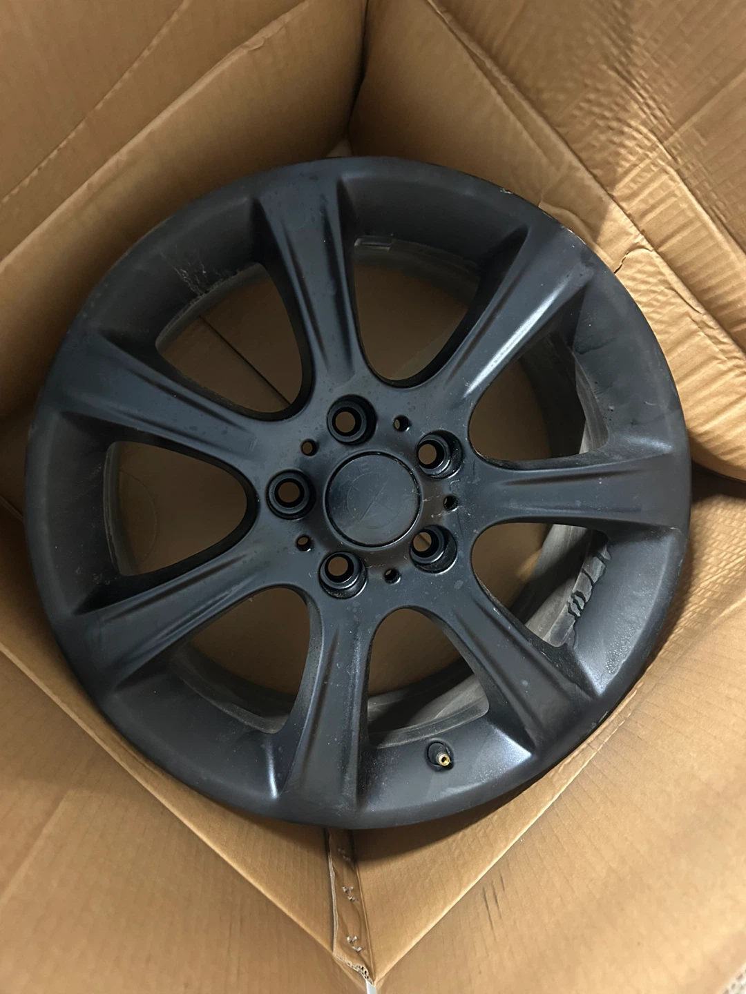Two Rims in a box and two tires with rims. 4pcs - photo 3