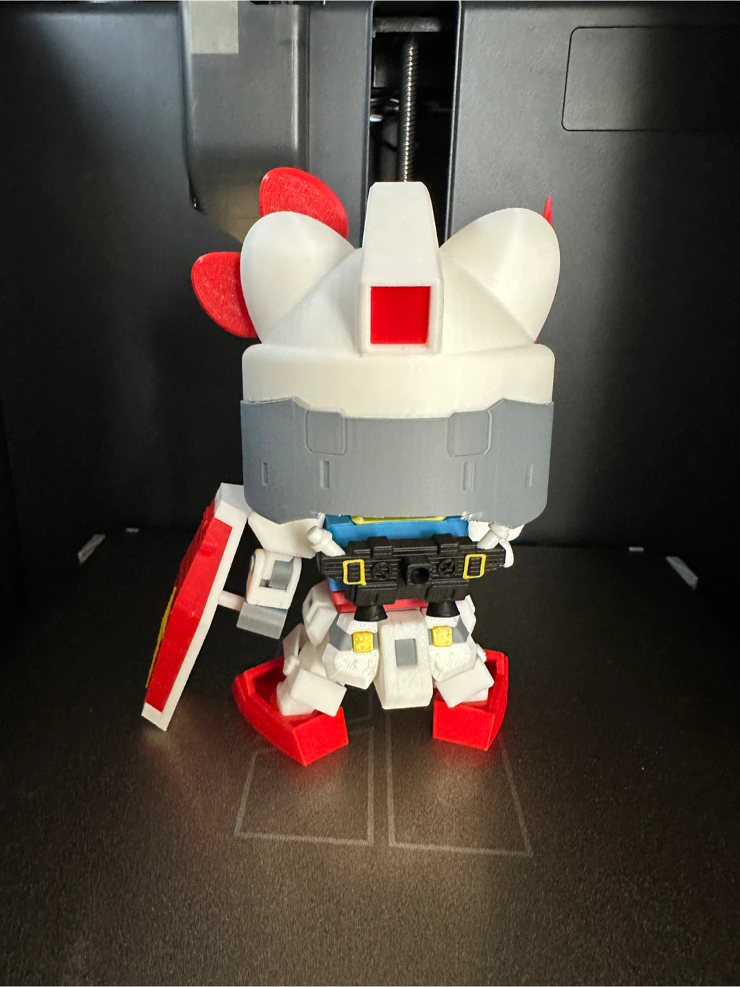 Hello Kitty Gundam Action Figure - photo 3