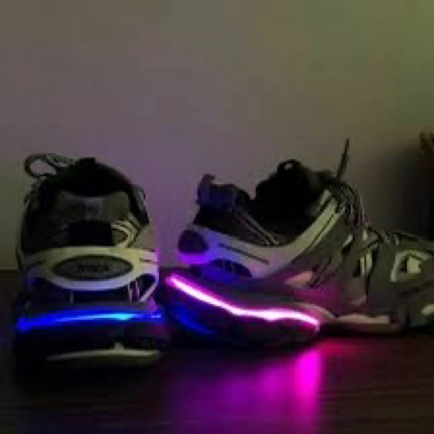 Balenciaga Track Sneakers - photo 5