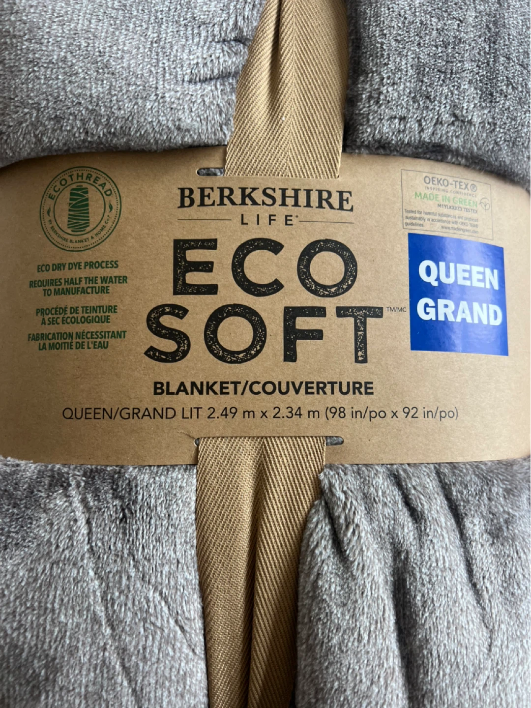 BRAND NEW Berkshire Life Eco Soft Queen Grand Blanket - photo 3