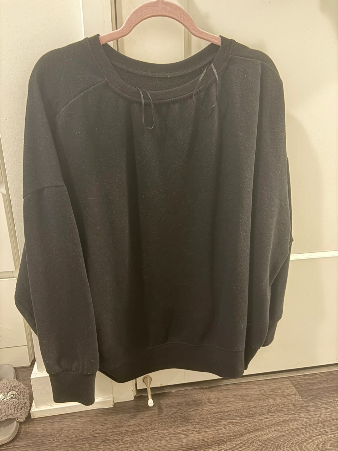 Women’s Crewneck Sweatshirts XL-XXL - photo 3