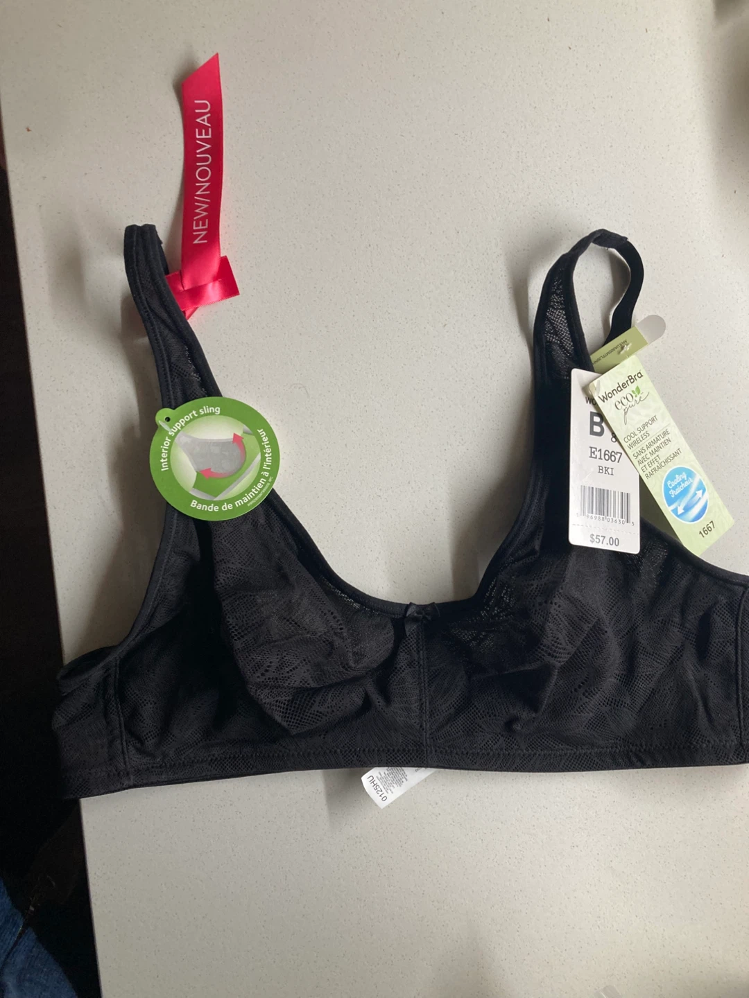 BNWT WonderBra Black Wireless 36B