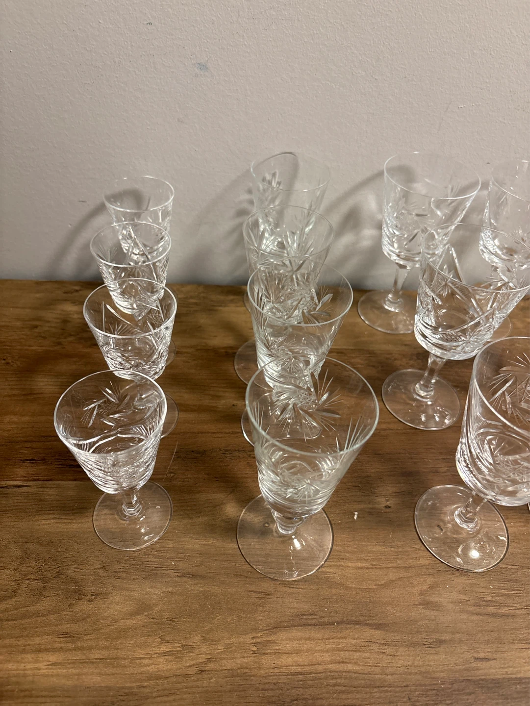 Set of vintage 14 Crystal Cut Glass Wine Glasses - photo 3