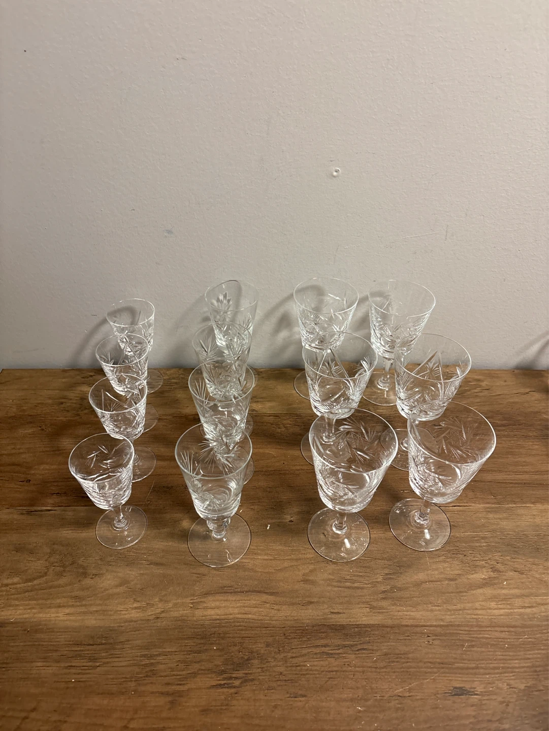 Set of vintage 14 Crystal Cut Glass Wine Glasses - photo 5