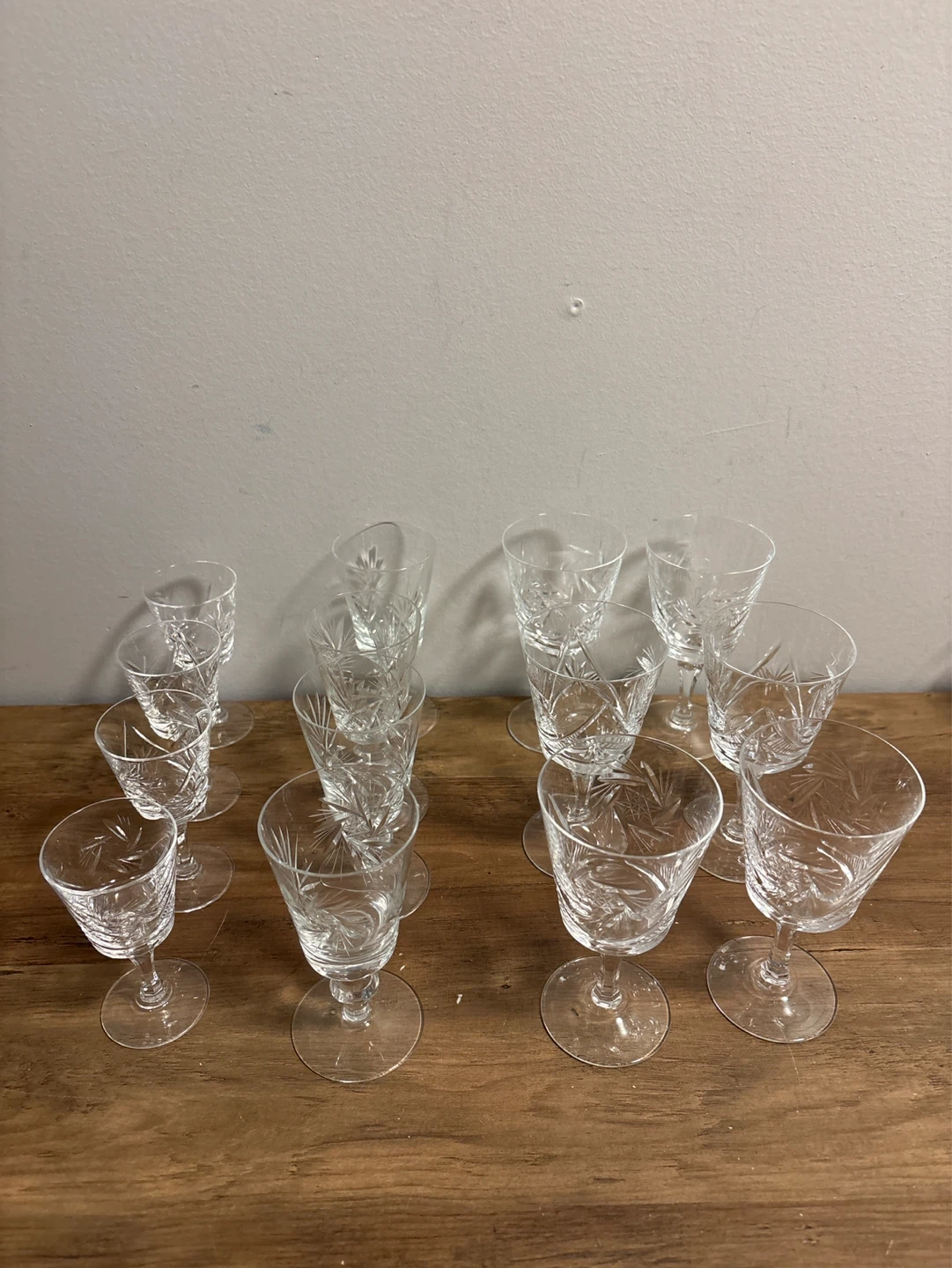 Set of vintage 14 Crystal Cut Glass Wine Glasses - photo 4
