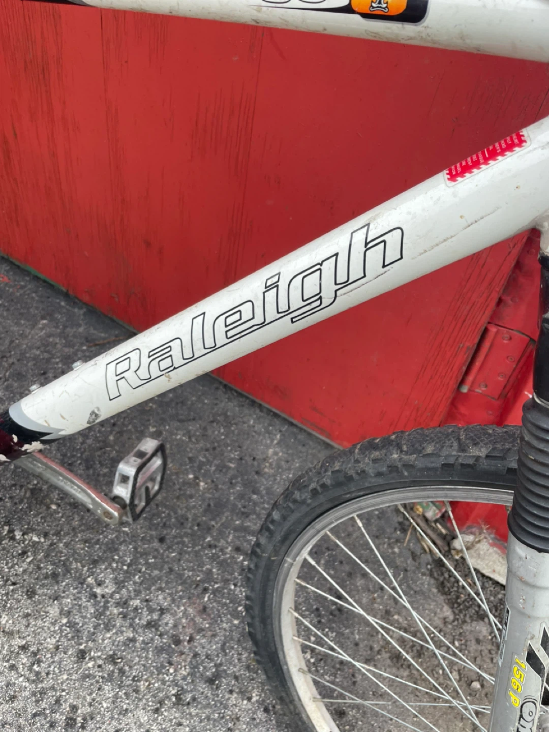Raleigh Portage Mountain Bike - photo 3