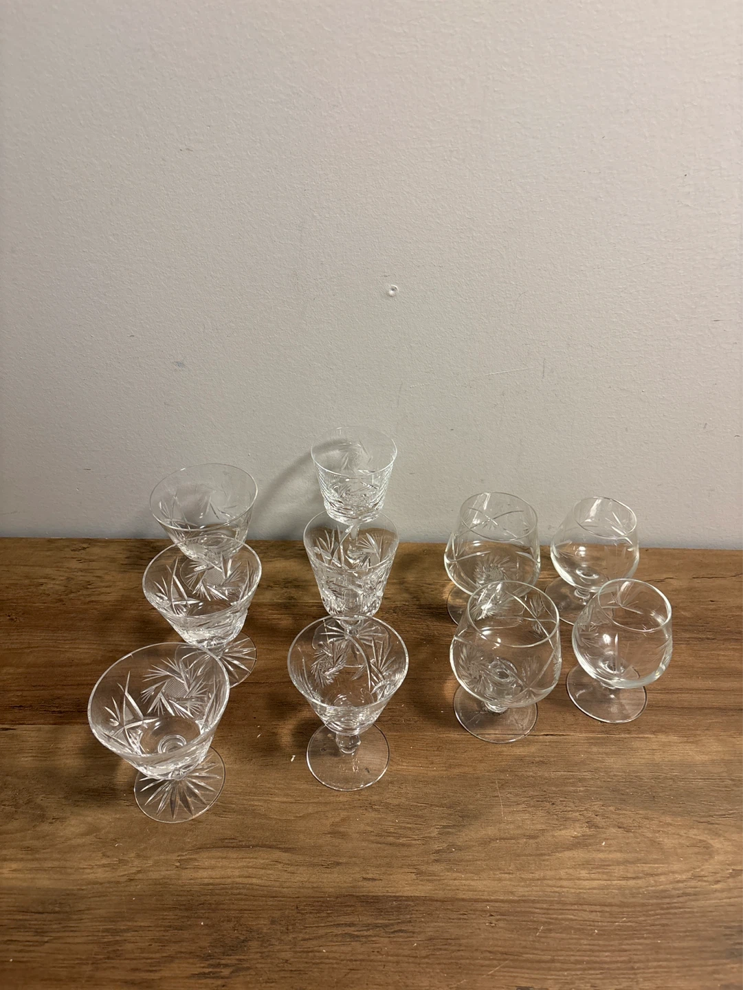 Set of 10 Crystal Pinwheel Etched Shot Glasses