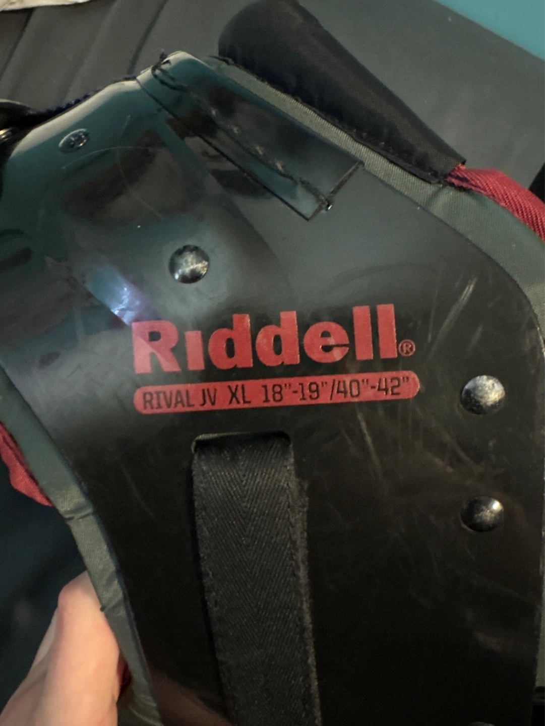 Riddell Rival JV XL Shoulder Pads - photo 2