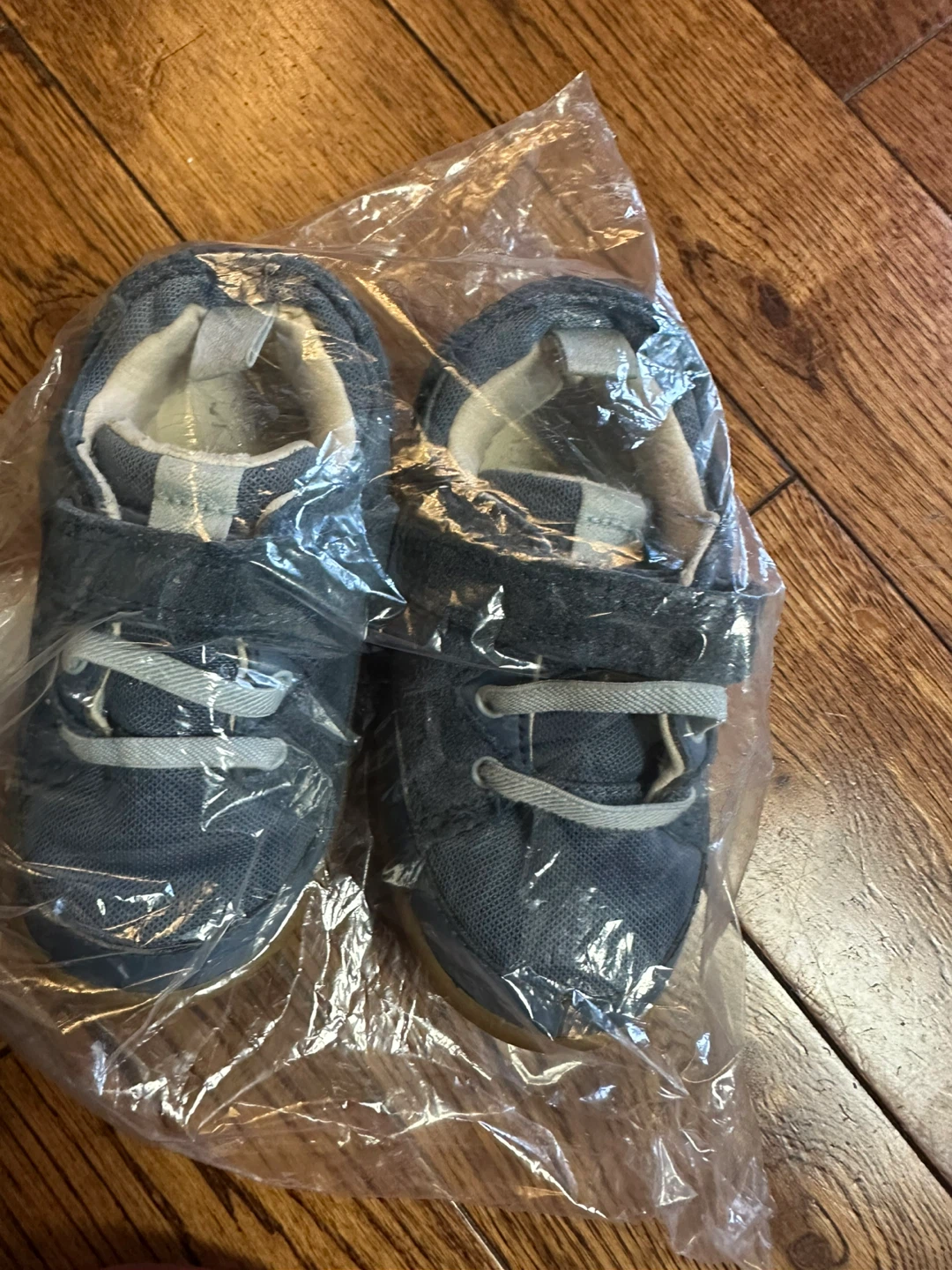 UGG Baby Shoes-size8 - photo 4