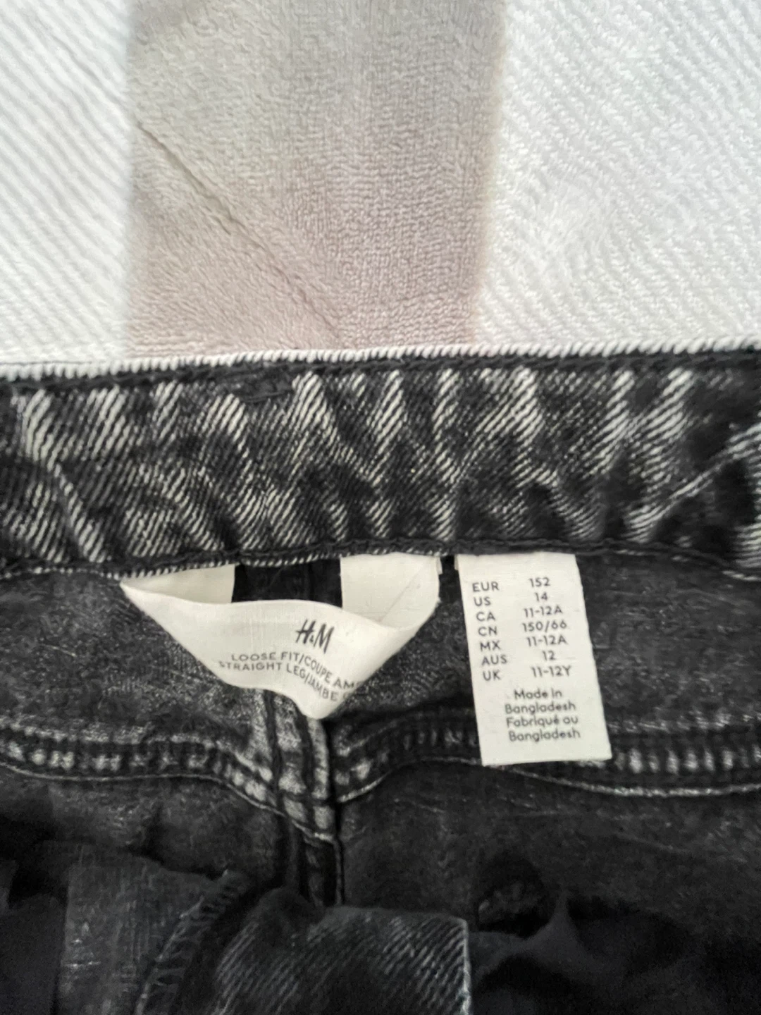 H&M Loose Fit Straight Leg Jeans - photo 3