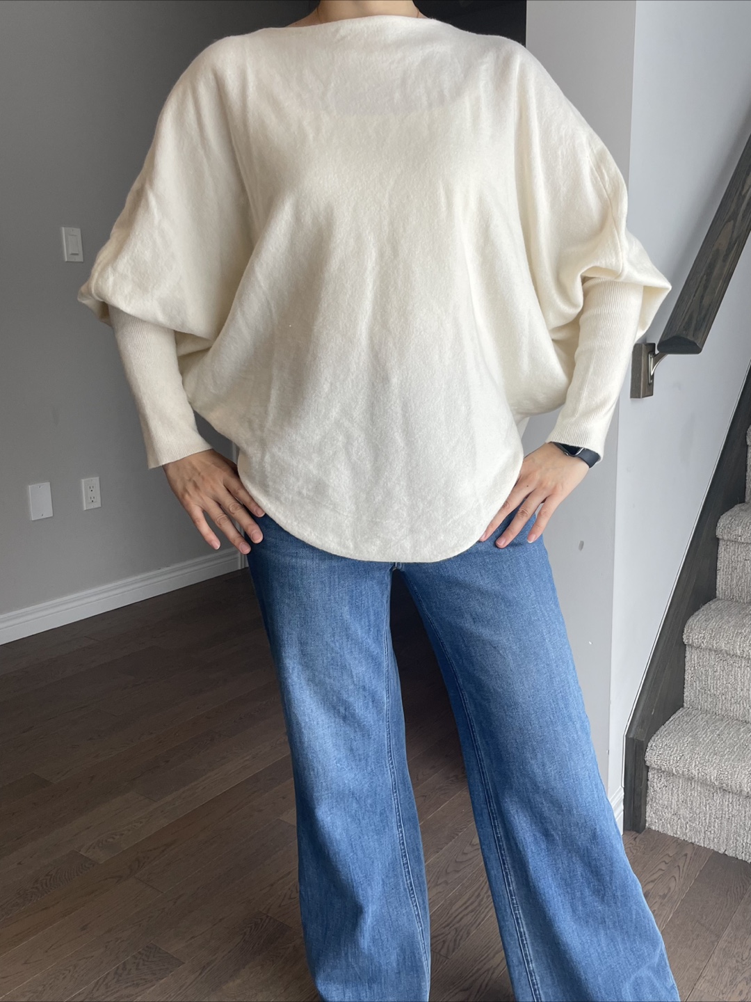 Cream Batwing Sleeve Sweater, M-L - photo 2