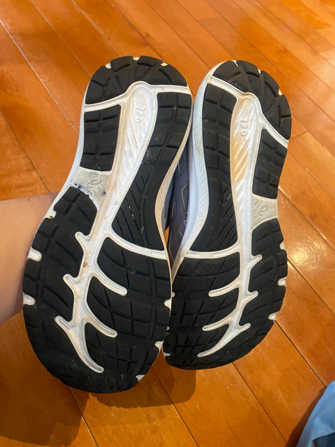 ASICS Women's Running Shoes - Size 8.5 - photo 3