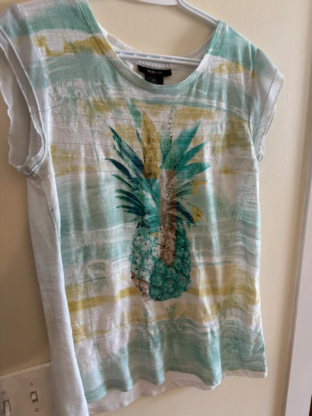 Style & Co. Women's Pineapple T-Shirt - Size M