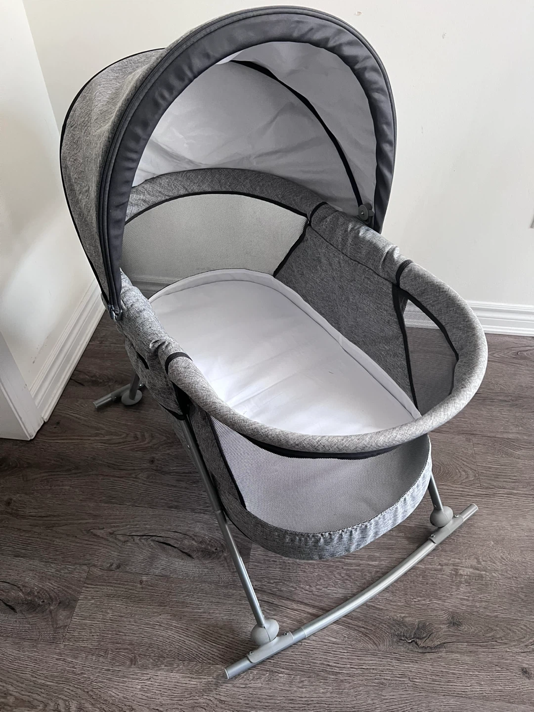 Safety 1st Recliner Bassinet - photo 2