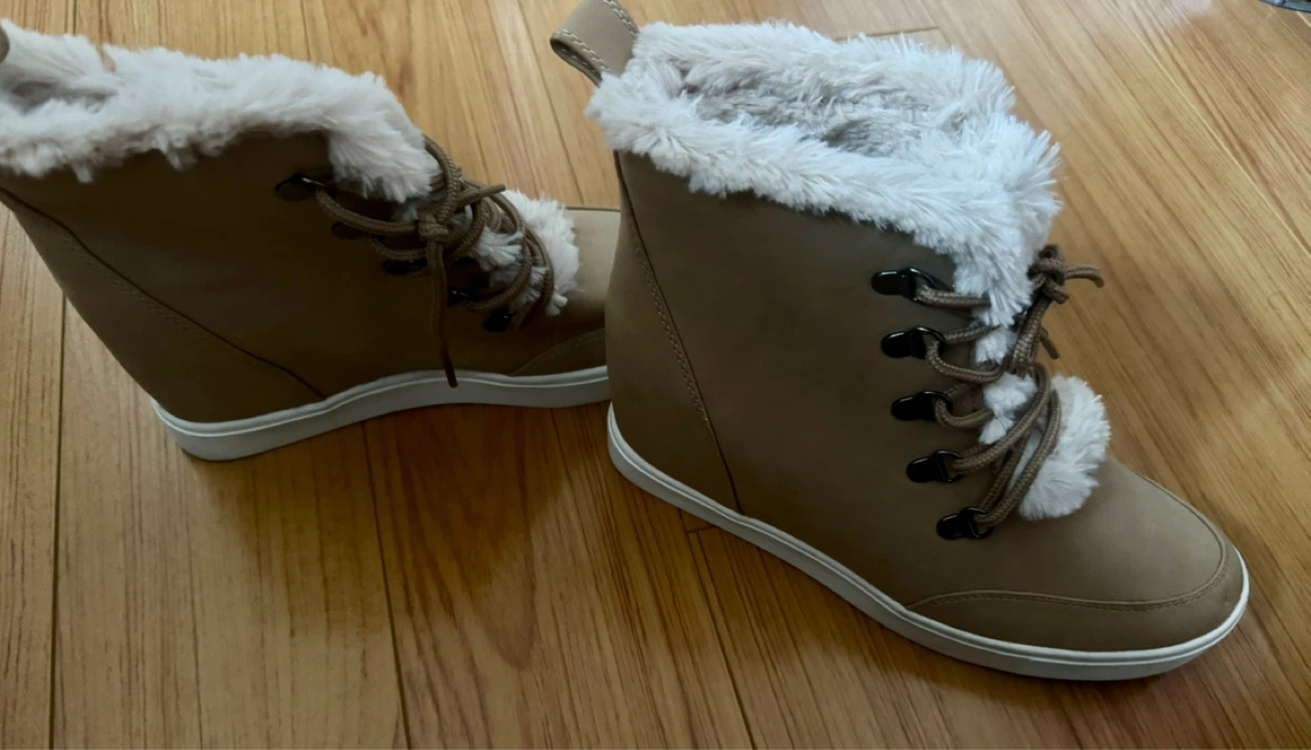 Tan Faux Fur Lined Wedge Boots