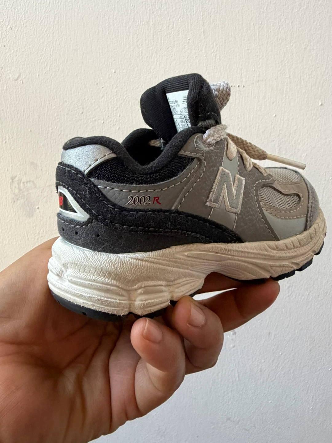 New Balance Toddler shoes size 6.5 - photo 2