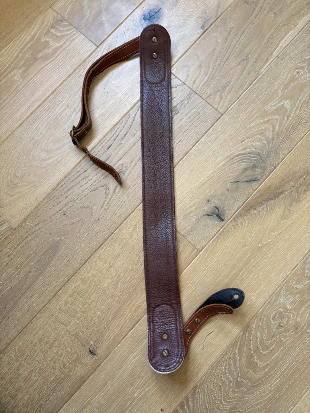Gibson Leather Guitar Strap - Bird & Floral Pattern - photo 5