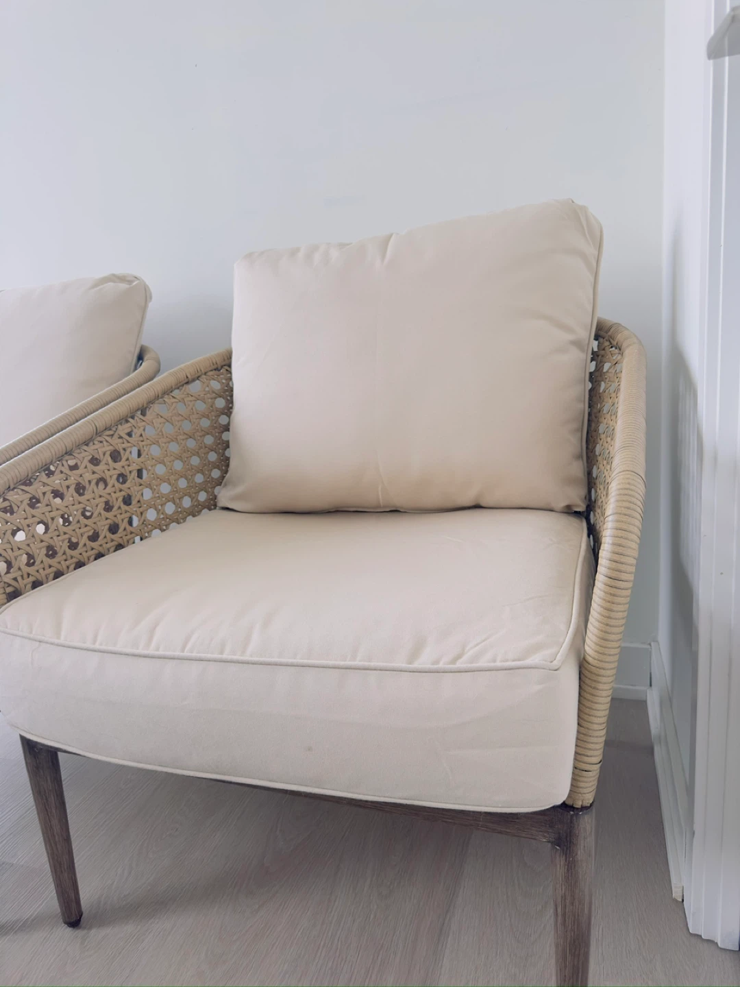 Set 2-Rattan Accent Chair with Cream Cushions - photo 2