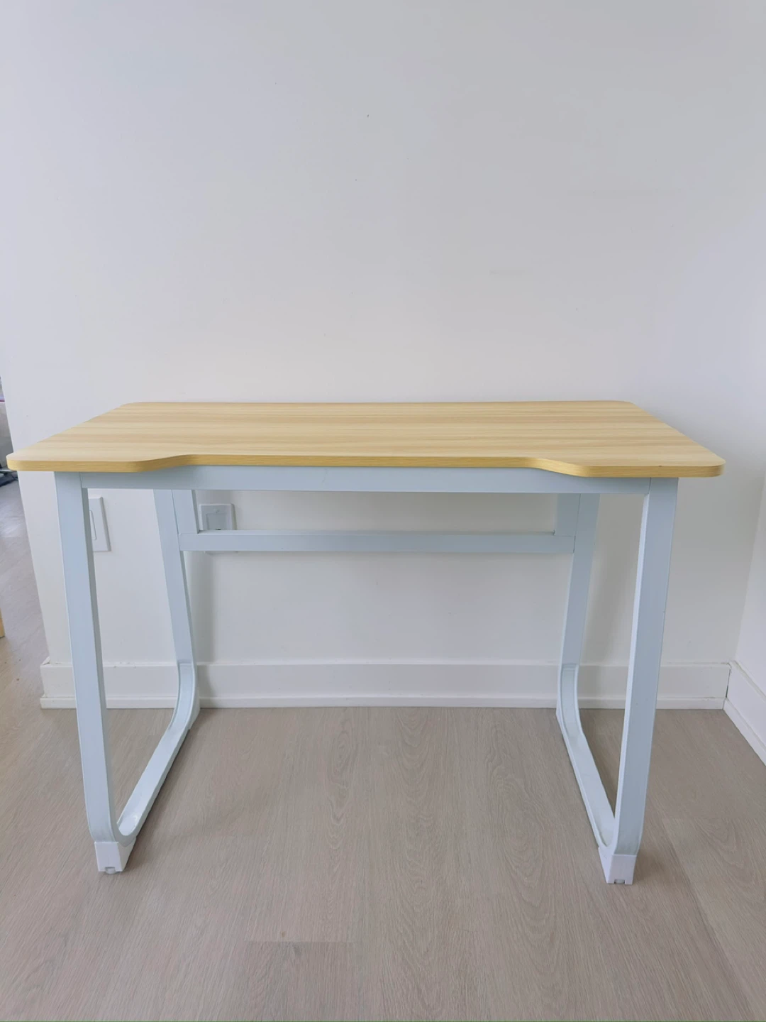 Wood Grain Desk with White Metal Frame - photo 2