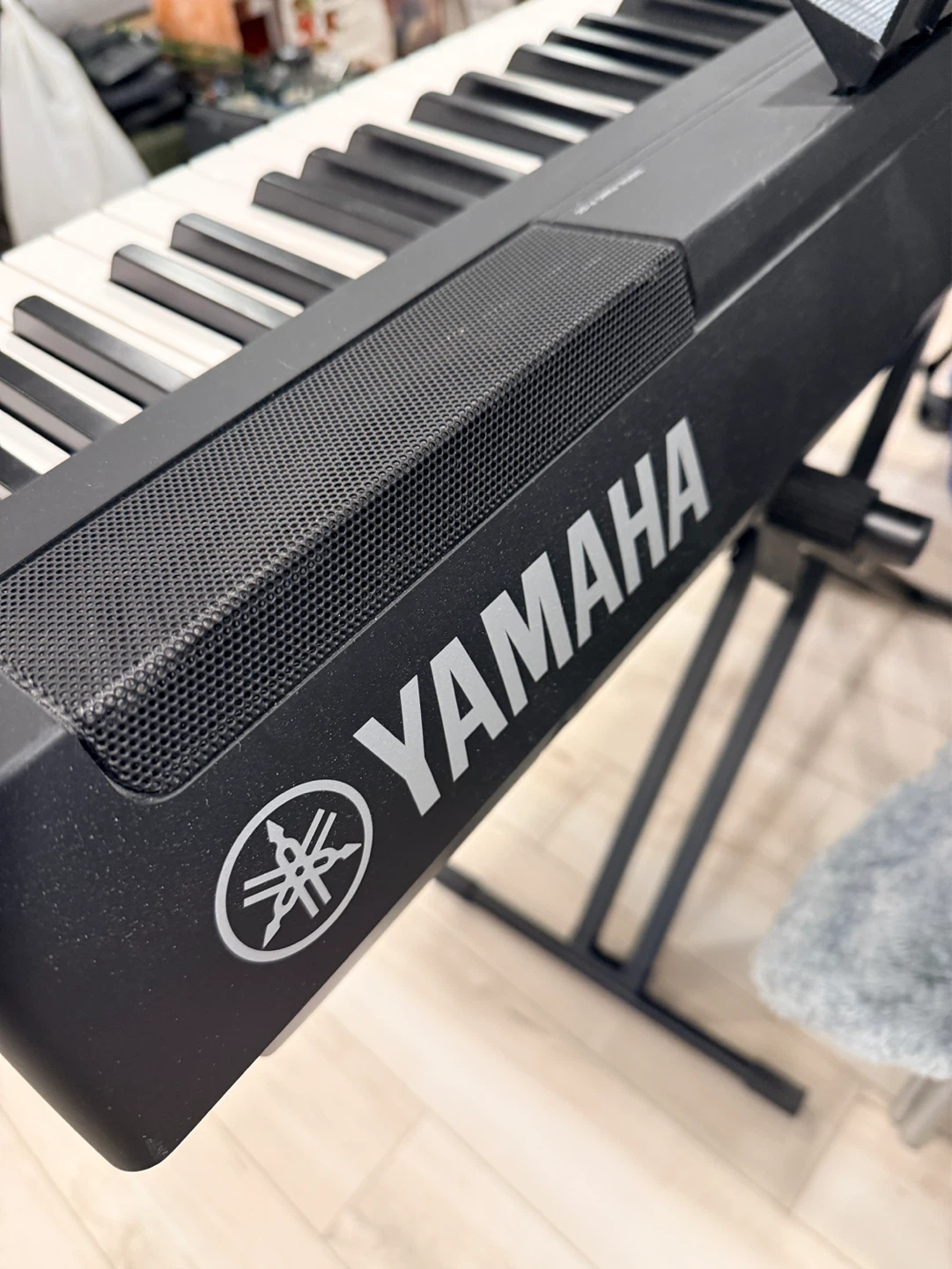 Yamaha P-125 Digital Piano and Stand - photo 2