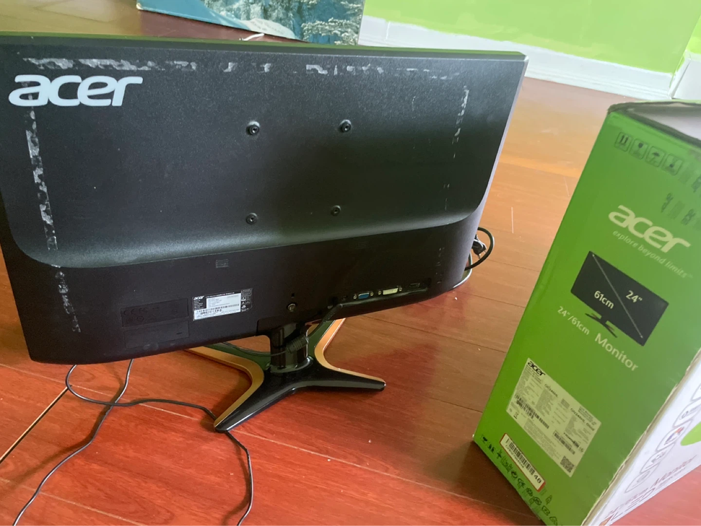 Acer 24" Full HD LED Monitor - photo 2