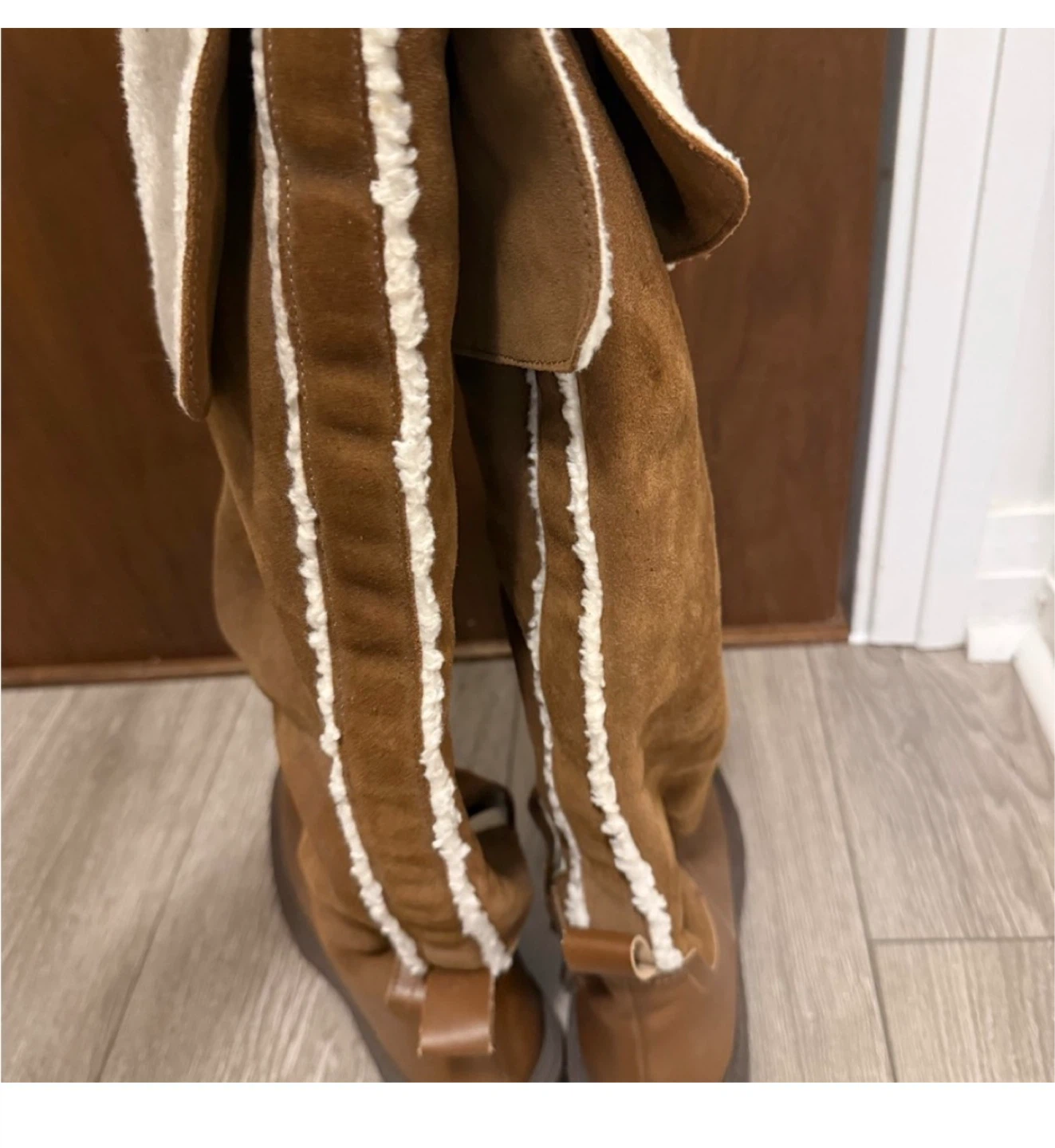 Brown Suede and Shearling Lined Boots - photo 4