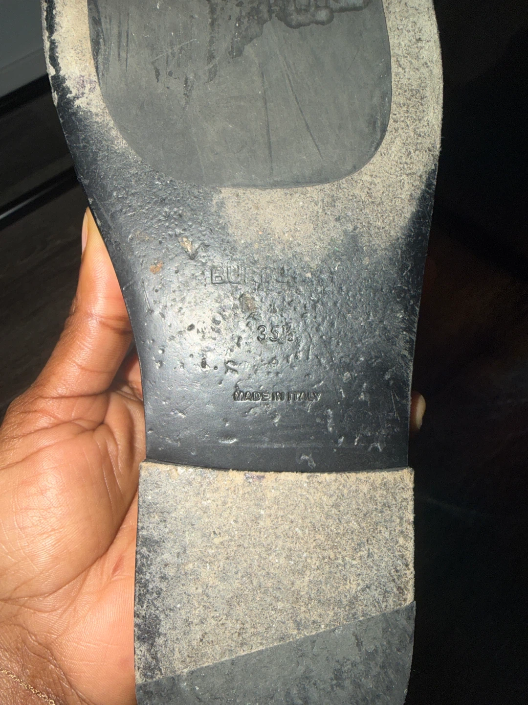 Free and Authentic Burberry sandals - photo 4