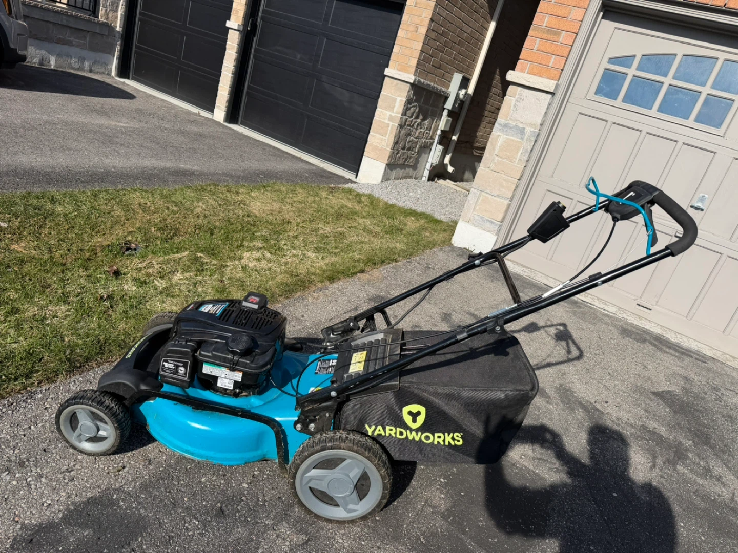YARDWORKS 72V Lawn Mower - photo 2