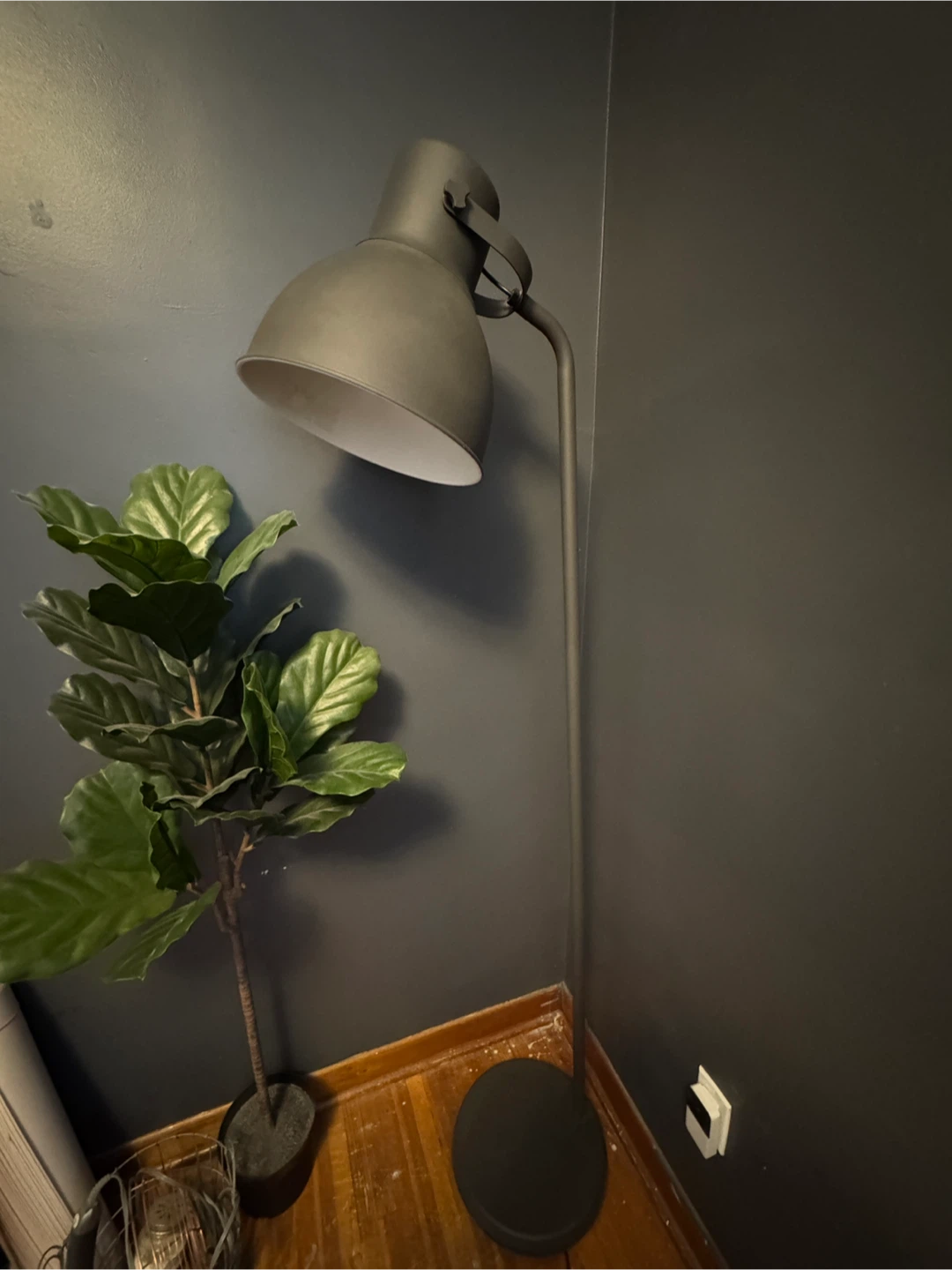 IKEA HEKTAR Floor Lamp - Dark Gray - photo 4