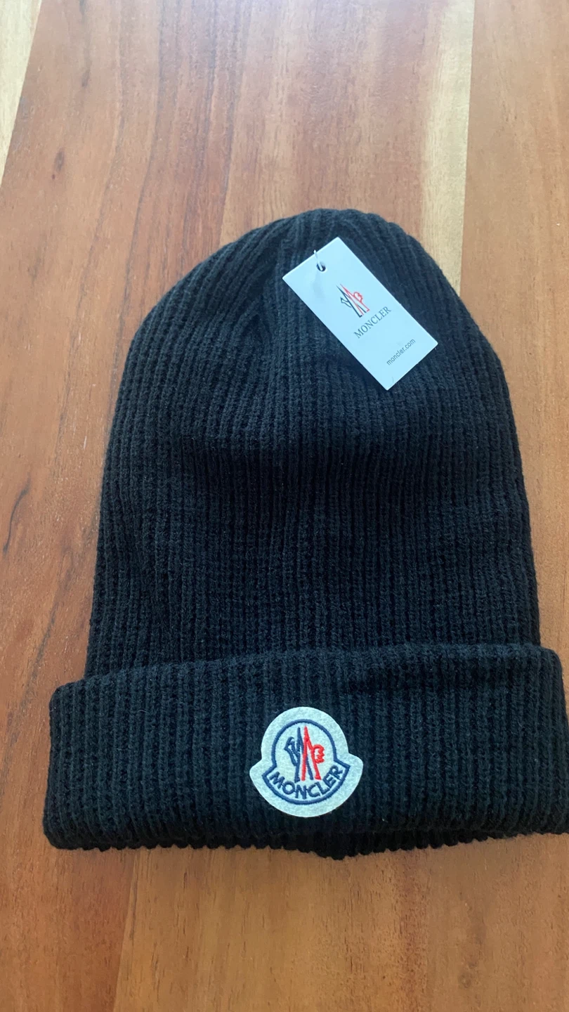 Moncler Black Ribbed Beanie