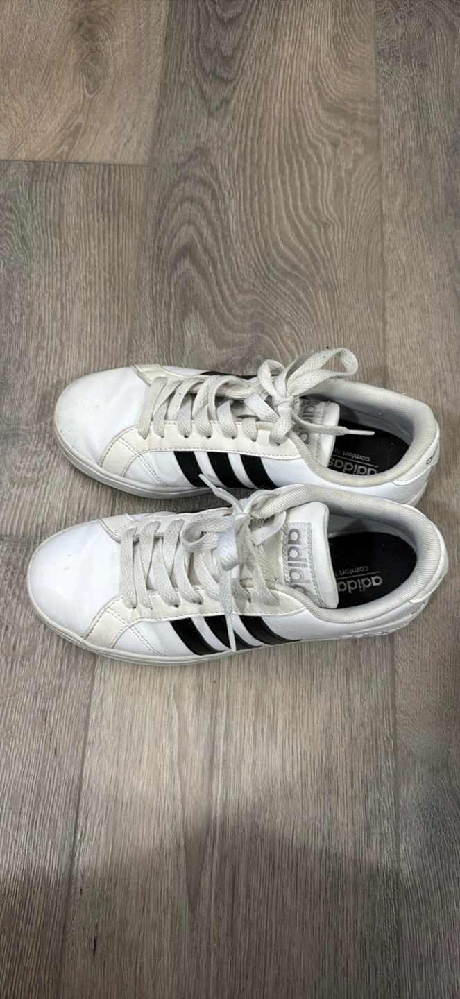 Adidas Women's Sneakers - White/Black